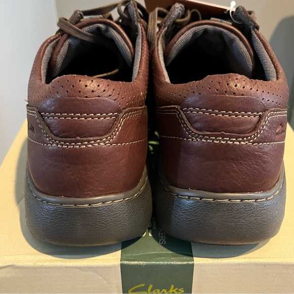 Clarks Charton Vibe Brown Leather Lace Up Shoe - Picture 8 of 12